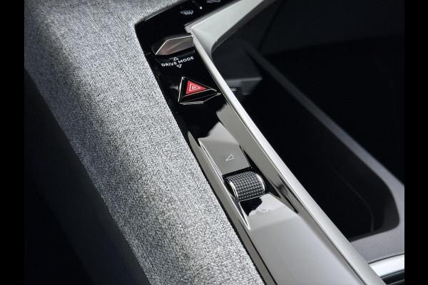 Peugeot E-3008 Allure 73 kWh SOH 94%| WARMTEPOMP |  DIRECT LEVERBAAR RIJKAAR GEMAAKT BIJ DE PEUGEOT DEALER | 360° CAMERA| | KEYLESS ENTRY | 18.685KM! | DIGI. DASH| DEALER ONDERHOUDEN | CARPLAY/ ANDROID AUTO|