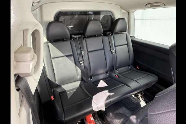 Mercedes-Benz Vito 114 1.9 CDI 136PK Dubbele Cabine L2H1 5 Stoelen Climate Control Cruise Control Trekhaak Carplay Camera