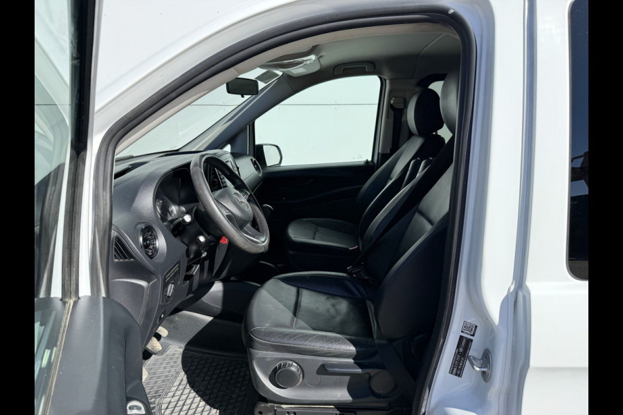 Mercedes-Benz Vito 114 1.9 CDI 136PK Dubbele Cabine L2H1 5 Stoelen Climate Control Cruise Control Trekhaak Carplay Camera