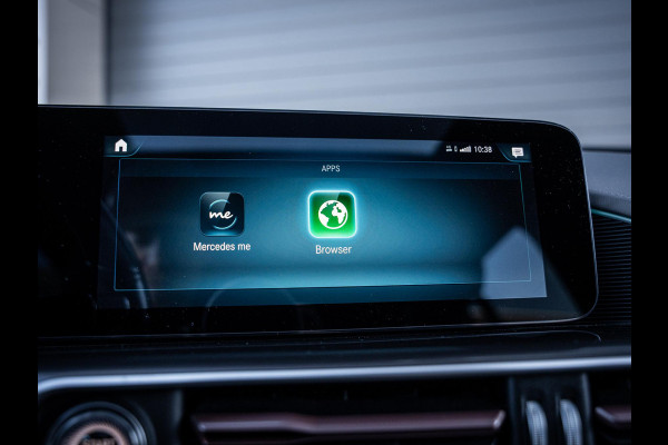Mercedes-Benz EQC 400 4MATIC Premium Plus 80 kWh ///AMG - Burmester l Pano l Laser Shield