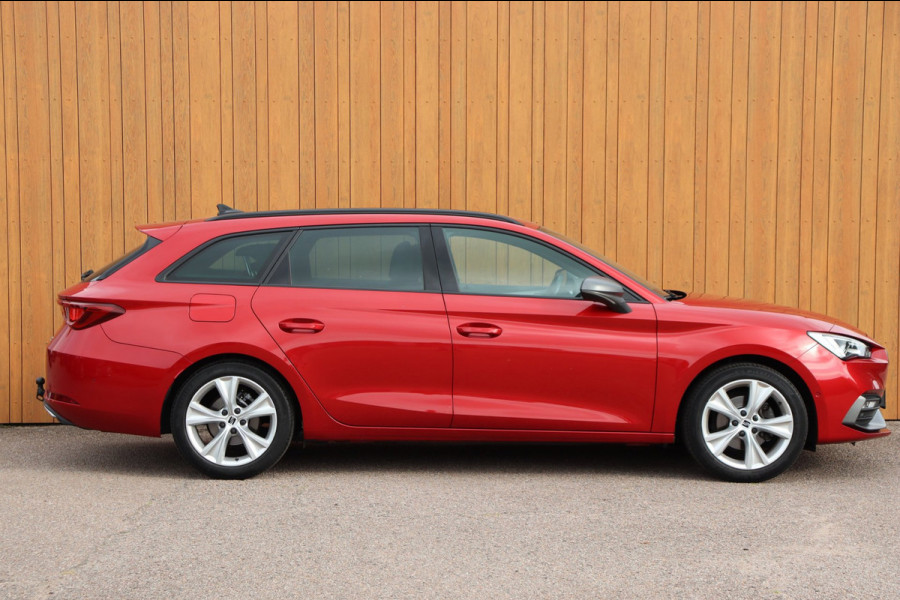 Seat Leon Sportstourer 1.5 TSI FR Launch Edition Org.NL camera el.klep stuur+stoelverw el.trekhaak