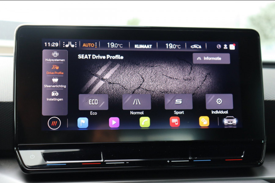 Seat Leon Sportstourer 1.5 TSI FR Launch Edition Org.NL camera el.klep stuur+stoelverw el.trekhaak