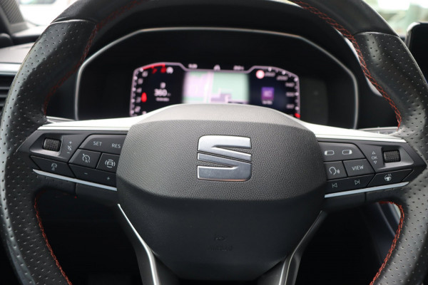 Seat Leon Sportstourer 1.5 TSI FR Launch Edition Org.NL camera el.klep stuur+stoelverw el.trekhaak