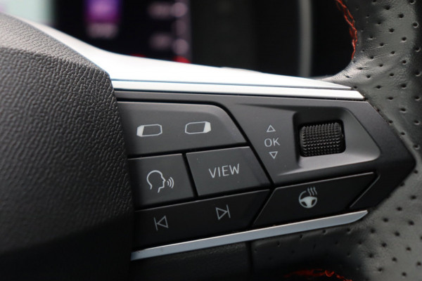 Seat Leon Sportstourer 1.5 TSI FR Launch Edition Org.NL camera el.klep stuur+stoelverw el.trekhaak