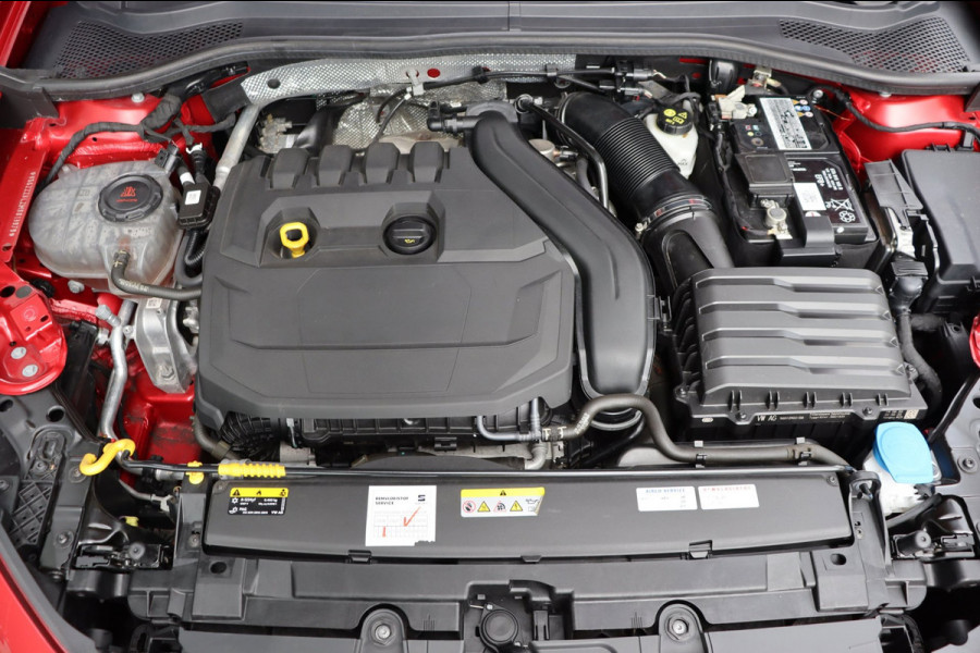 Seat Leon Sportstourer 1.5 TSI FR Launch Edition Org.NL camera el.klep stuur+stoelverw el.trekhaak