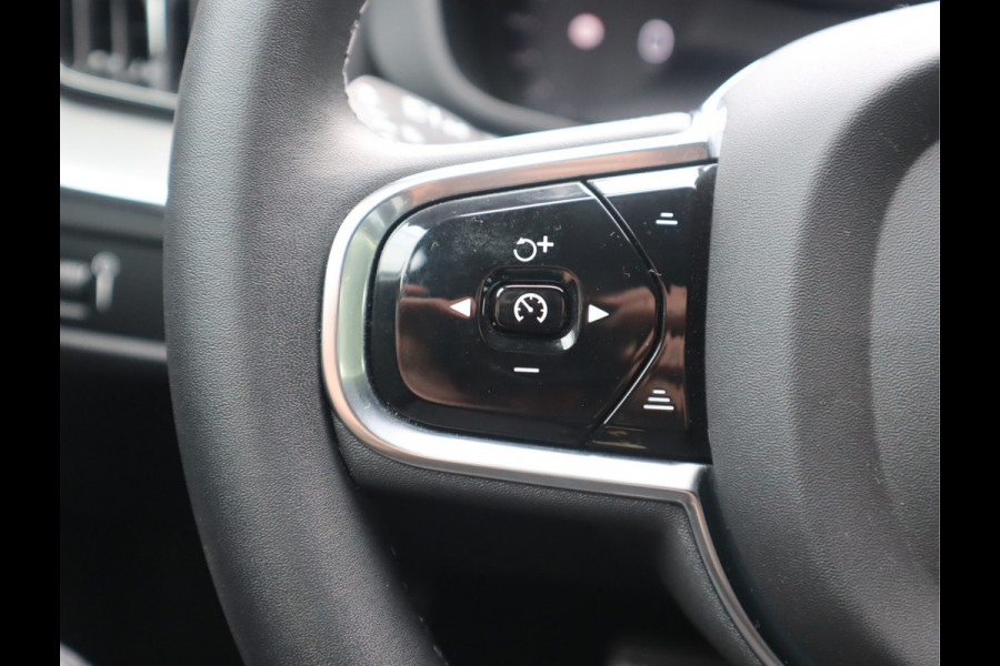 Volvo XC60 2.0 B4 R-Design Navi / Carplay / Camera / Elekramen / Keyless / Leder / 21''LM / BTW auto  / Mild-Hybride