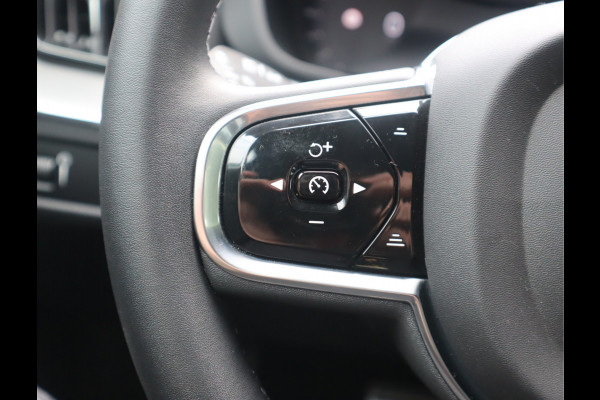 Volvo XC60 2.0 B4 R-Design Navi / Carplay / Camera / Elekramen / Keyless / Leder / 21''LM / BTW auto  / Mild-Hybride