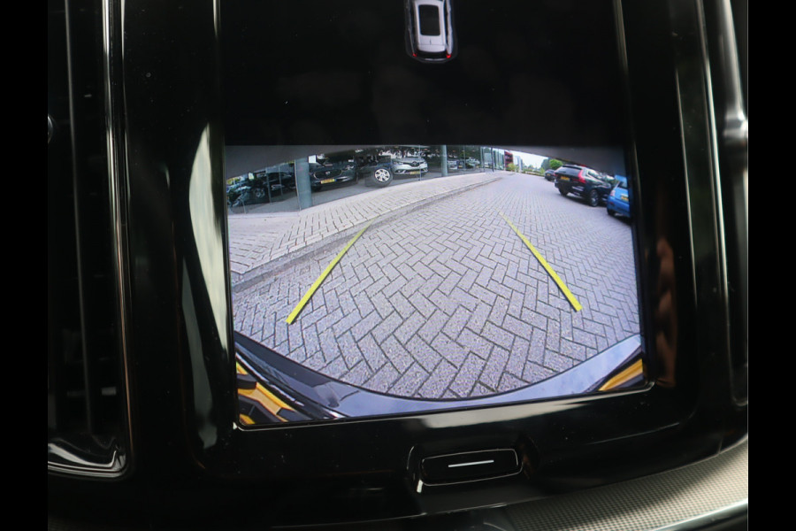 Volvo XC60 2.0 B4 R-Design Navi / Carplay / Camera / Elekramen / Keyless / Leder / 21''LM / BTW auto  / Mild-Hybride