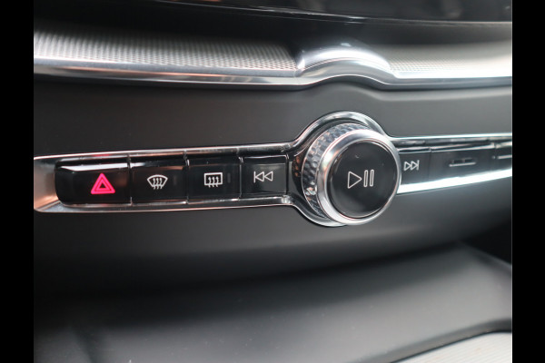 Volvo XC60 2.0 B4 R-Design Navi / Carplay / Camera / Elekramen / Keyless / Leder / 21''LM / BTW auto  / Mild-Hybride