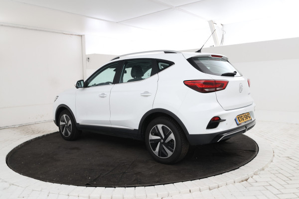 MG Mg zs ev EV Long Range Luxury 70 kWh Panorama, 360 camera, Apple carplay!