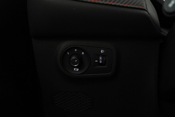 MG Mg zs ev EV Long Range Luxury 70 kWh Panorama, 360 camera, Apple carplay!