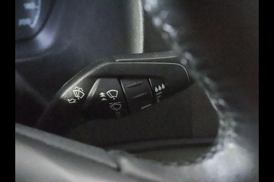 Ford Transit 290 2.0 TDCI L2H2 Trend Airco Navigatie Bluetooth Camera Cruise Control Trekhaak