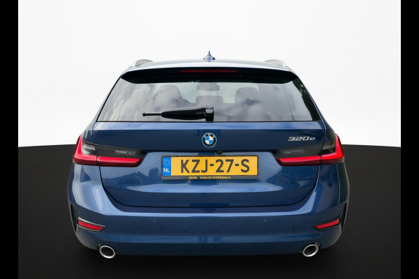 BMW 3 Serie Touring 320e HYBRID AUT. BUSINESS SPORT LEDER/CAMERA/CARPLAY