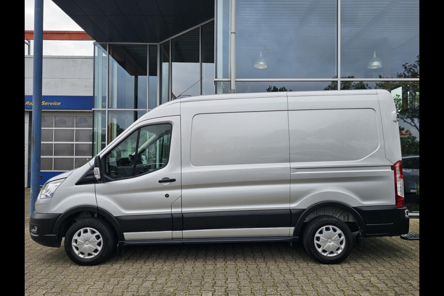 Ford Transit 310 2.0 TDCI L2H2 Trend Volledige ingerichte Laadruimte met Omvormer en Standverwarming| Airco | Navigatie | Stoelverwarming etc.
