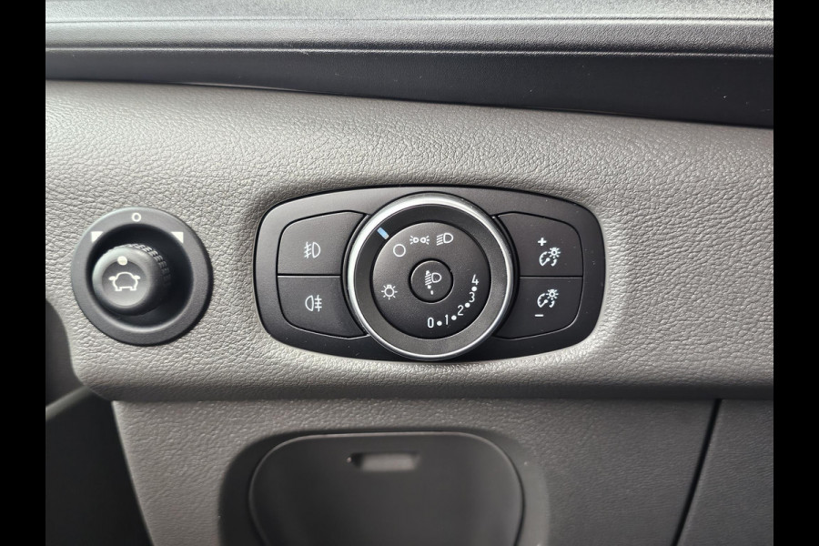 Ford Transit 310 2.0 TDCI L2H2 Trend Volledige ingerichte Laadruimte met Omvormer en Standverwarming| Airco | Navigatie | Stoelverwarming etc.