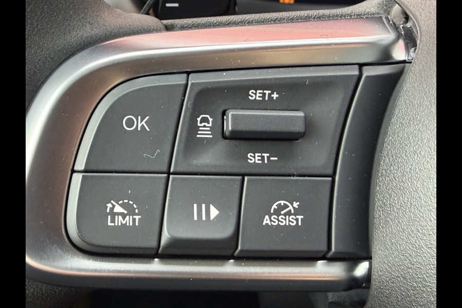 Jeep Avenger 1.2 e-Hybrid Altitude (Elektrische Klep - JBL - Keyless Entry - Adaptieve Cruise Controle - LED - Automatische Airco - Navigatie