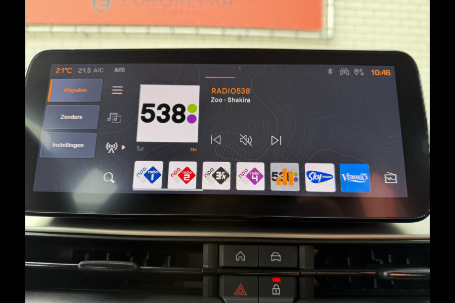 Jeep Avenger 1.2 e-Hybrid Altitude (Elektrische Klep - JBL - Keyless Entry - Adaptieve Cruise Controle - LED - Automatische Airco - Navigatie