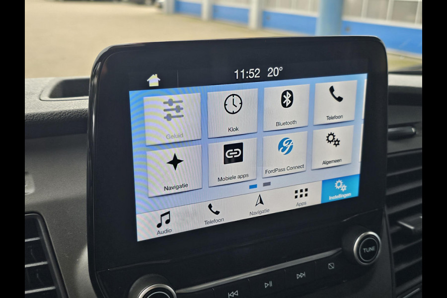 Ford Transit 310 2.0 TDCI L2H2 Trend Volledige ingerichte Laadruimte met Omvormer en Standverwarming| Airco | Navigatie | Stoelverwarming etc.