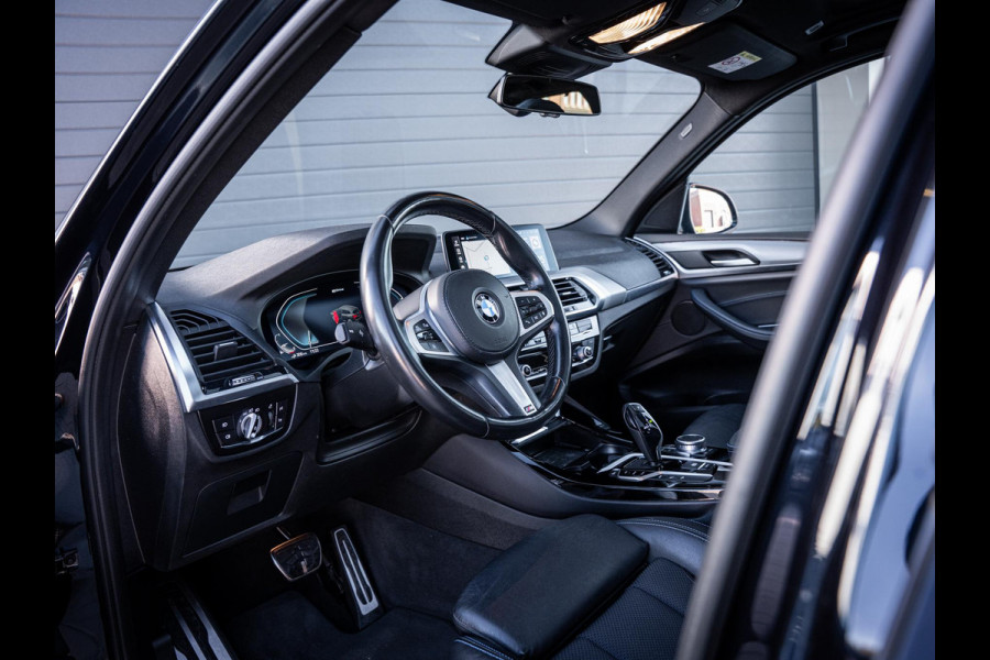 BMW X3 xDrive30e High Executive - M-Sport l Pano l Carplay l Trekhaak