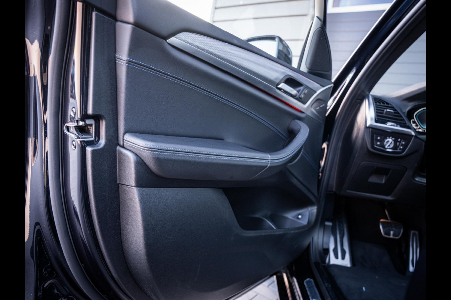 BMW X3 xDrive30e High Executive - M-Sport l Pano l Carplay l Trekhaak