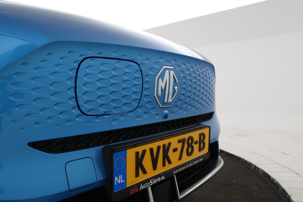MG Mg zs ev EV Long Range Luxury 70 kWh Panorama, 360 camera, Apple carplay!