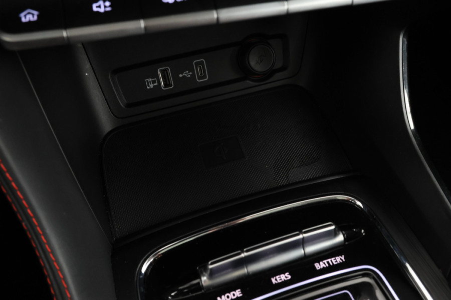 MG Mg zs ev EV Long Range Luxury 70 kWh Panorama, 360 camera, Apple carplay!