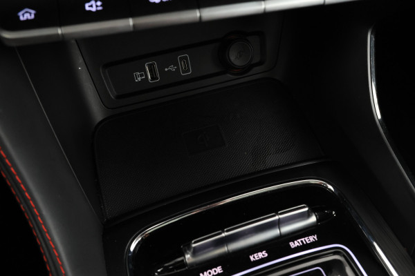 MG Mg zs ev EV Long Range Luxury 70 kWh Panorama, 360 camera, Apple carplay!