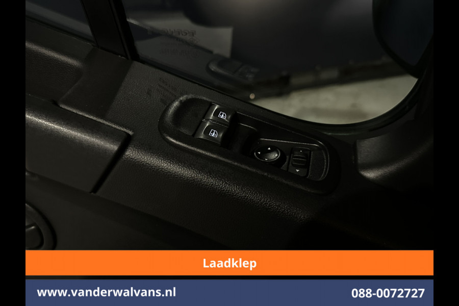 Renault Master 2.3 dCi 150pk L2H2 Euro6 Airco | Laadklep | 2x Zijdeur | Camera | Navigatie | LED | Cruisecontrol Parkeersensoren, Bijrijdersbank