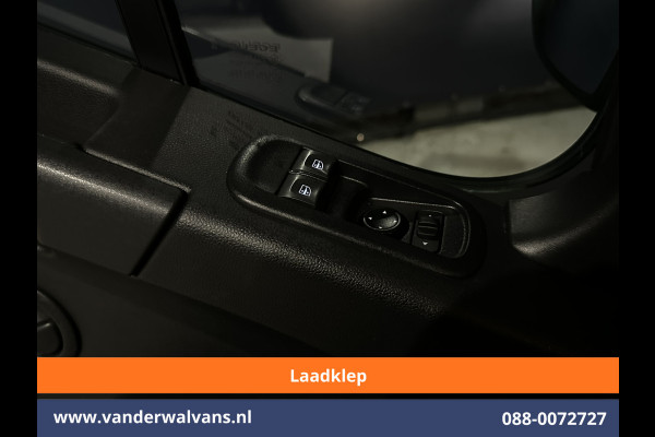 Renault Master 2.3 dCi 150pk L2H2 Euro6 Airco | Laadklep | 2x Zijdeur | Camera | Navigatie | LED | Cruisecontrol Parkeersensoren, Bijrijdersbank