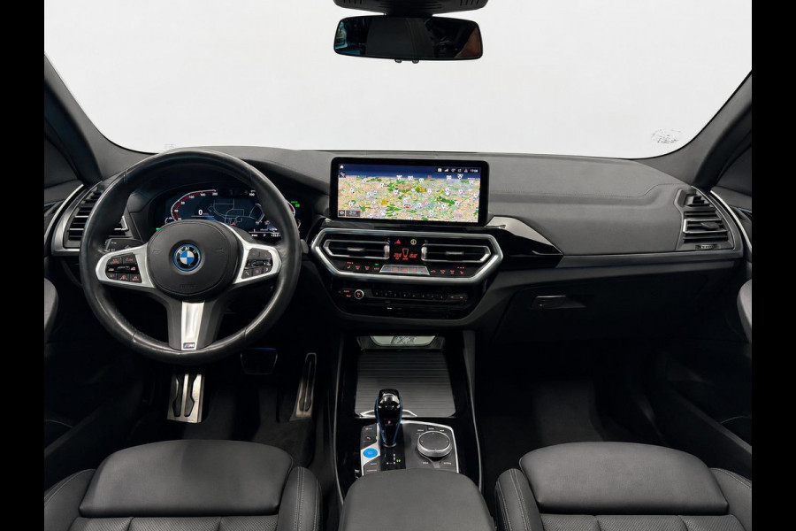 BMW iX3 High Executive M Sport 80 kWh Panoramadak Driving Adaptive Cryuise Control Leder Assistant Professional Camera Adaptief LED Shadow Line Stoelverwarming