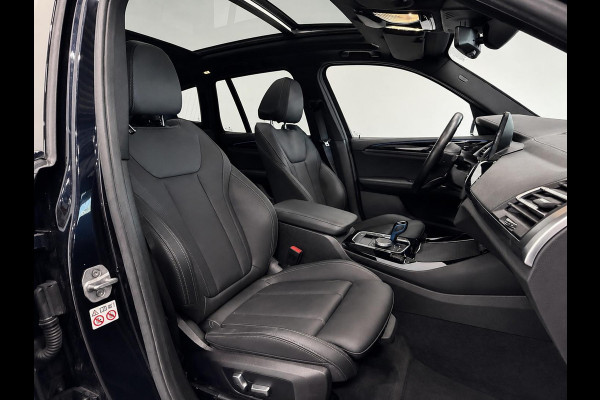 BMW iX3 High Executive M Sport 80 kWh Panoramadak Driving Adaptive Cryuise Control Leder Assistant Professional Camera Adaptief LED Shadow Line Stoelverwarming