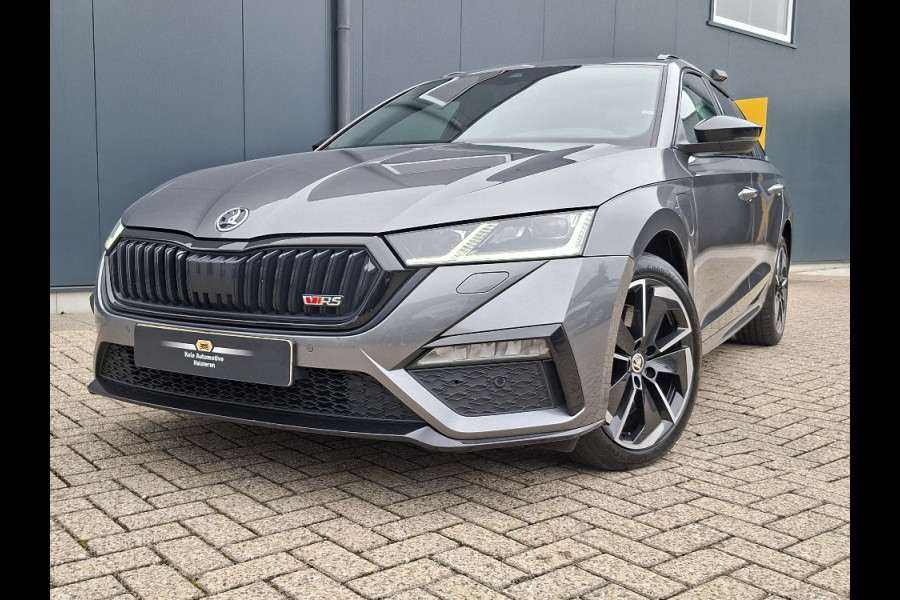 Škoda Octavia 1.4 TSI * RS iV * Navigatiesysteem * Parkeercamera * Stoelverwarming * Head up display *