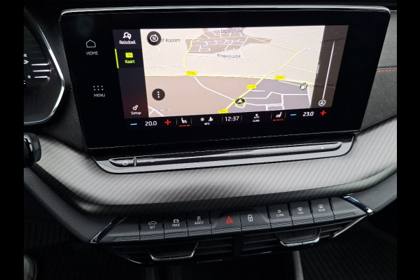 Škoda Octavia 1.4 TSI * RS iV * Navigatiesysteem * Parkeercamera * Stoelverwarming * Head up display *