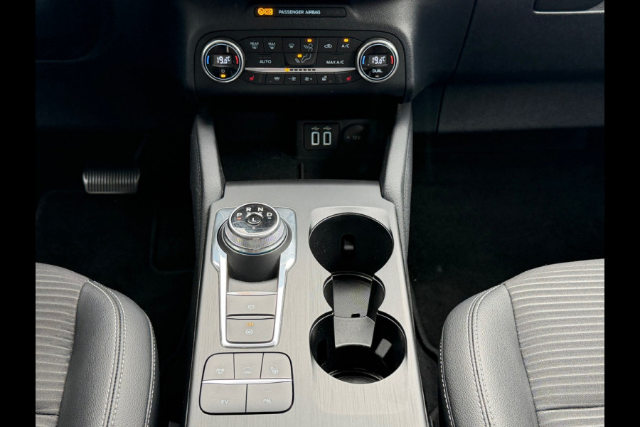 Ford Kuga 2.5 PHEV 225 Pk SOH 93% | Titanium | Navigatie |Cruise |Camera | Clima | Help display | Side assist.