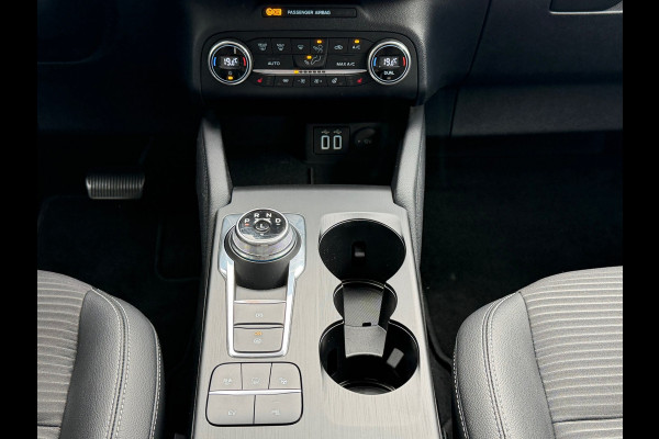 Ford Kuga 2.5 PHEV 225 Pk SOH 93% | Titanium | Navigatie |Cruise |Camera | Clima | Help display | Side assist.
