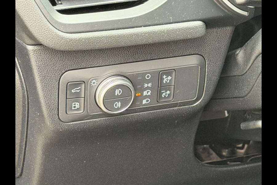 Ford Kuga 2.5 PHEV 225 Pk SOH 93% | Titanium | Navigatie |Cruise |Camera | Clima | Help display | Side assist.