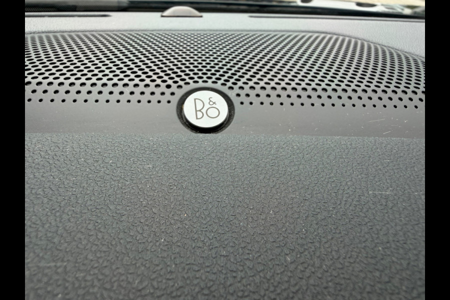 Ford Kuga 2.5 PHEV 225 Pk SOH 93% | Titanium | Navigatie |Cruise |Camera | Clima | Help display | Side assist.
