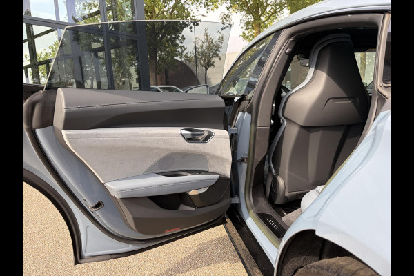 Audi e-tron GT GT 93 kWh 4WD VAN: 56.900,- VOOR: 53.877,- UW HERSTVOORDEEL: 3.023,- EURO | CARBON PAKKET | STOEL VENTILATIE EN VERWARMING | PANORAMDAK | B&O GELUID | HEAD UP | LUCHTVERING ETC .