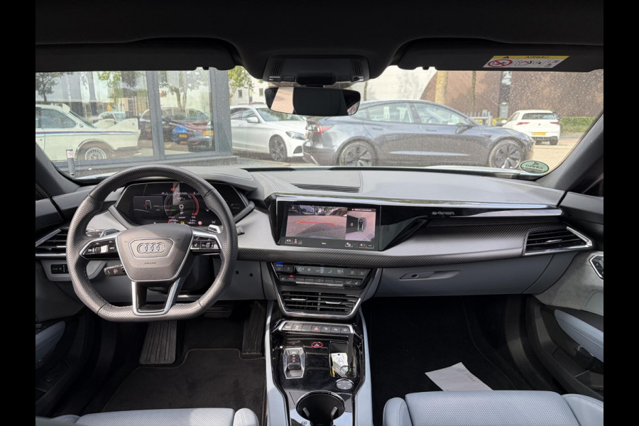 Audi e-tron GT GT 93 kWh 4WD VAN: 56.900,- VOOR: 53.877,- UW HERSTVOORDEEL: 3.023,- EURO | CARBON PAKKET | STOEL VENTILATIE EN VERWARMING | PANORAMDAK | B&O GELUID | HEAD UP | LUCHTVERING ETC .