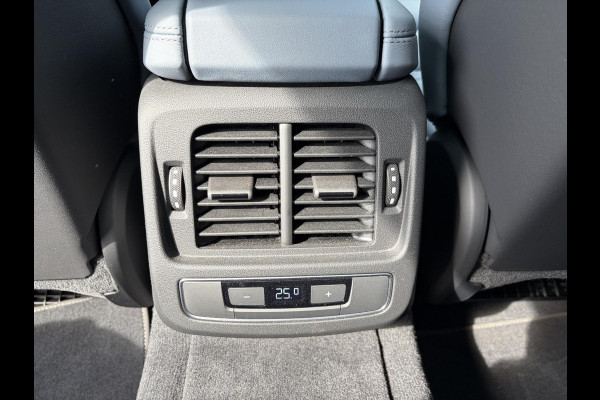 Audi e-tron GT GT 93 kWh 4WD VAN: 56.900,- VOOR: 53.877,- UW HERSTVOORDEEL: 3.023,- EURO | CARBON PAKKET | STOEL VENTILATIE EN VERWARMING | PANORAMDAK | B&O GELUID | HEAD UP | LUCHTVERING ETC .