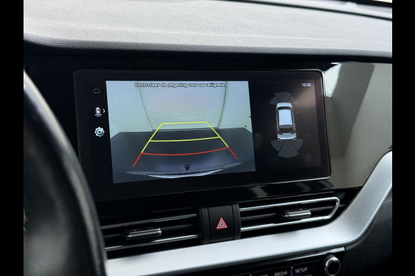 Kia Niro 141PK PHEV Hybride Automaat Trekhaak Adap.Cruise Stoelverwarming Navi Camera Apple Carplay Android Auto Pdc DynamicPlusLine Ecc Isofix Privacy Glas Led DAB Lane Assist VESS Regen-Lichtsensor 1.300KG Trekgewicht Plugin Hybride