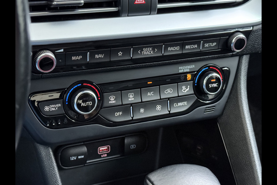 Kia Niro 141PK PHEV Hybride Automaat Trekhaak Adap.Cruise Stoelverwarming Navi Camera Apple Carplay Android Auto Pdc DynamicPlusLine Ecc Isofix Privacy Glas Led DAB Lane Assist VESS Regen-Lichtsensor 1.300KG Trekgewicht Plugin Hybride