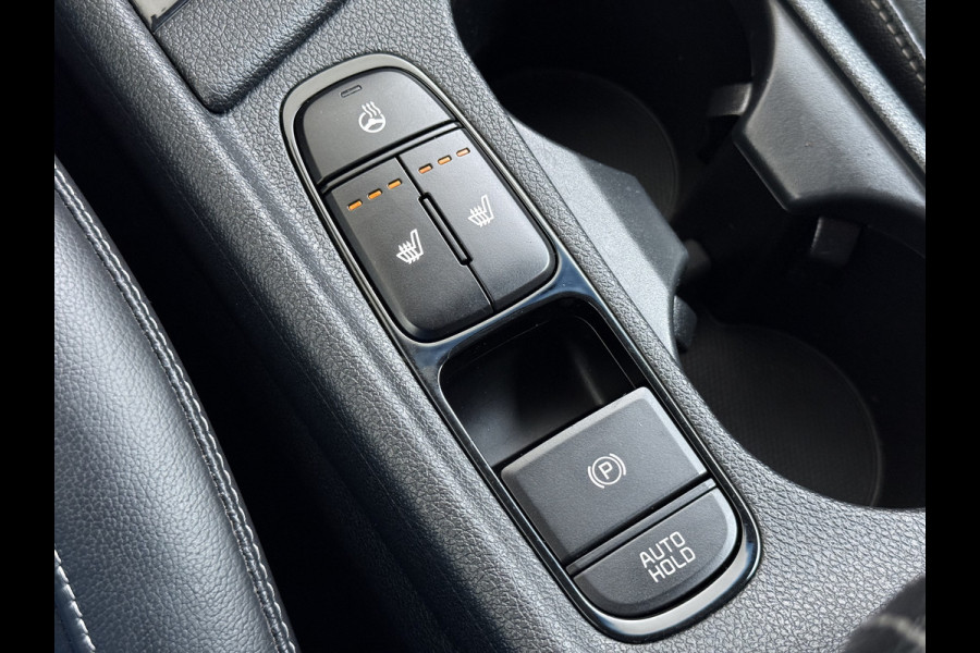 Kia Niro 141PK PHEV Hybride Automaat Trekhaak Adap.Cruise Stoelverwarming Navi Camera Apple Carplay Android Auto Pdc DynamicPlusLine Ecc Isofix Privacy Glas Led DAB Lane Assist VESS Regen-Lichtsensor 1.300KG Trekgewicht Plugin Hybride