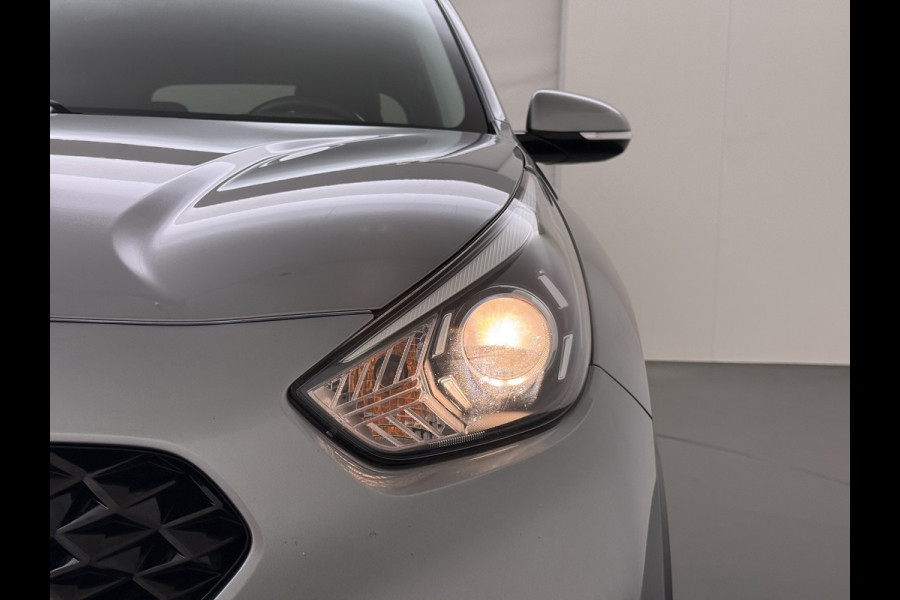 Kia Niro 141PK PHEV Hybride Automaat Trekhaak Adap.Cruise Stoelverwarming Navi Camera Apple Carplay Android Auto Pdc DynamicPlusLine Ecc Isofix Privacy Glas Led DAB Lane Assist VESS Regen-Lichtsensor 1.300KG Trekgewicht Plugin Hybride