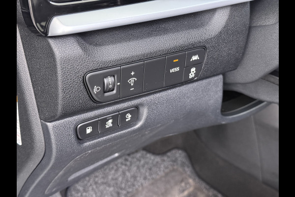 Kia Niro 141PK PHEV Hybride Automaat Trekhaak Adap.Cruise Stoelverwarming Navi Camera Apple Carplay Android Auto Pdc DynamicPlusLine Ecc Isofix Privacy Glas Led DAB Lane Assist VESS Regen-Lichtsensor 1.300KG Trekgewicht Plugin Hybride