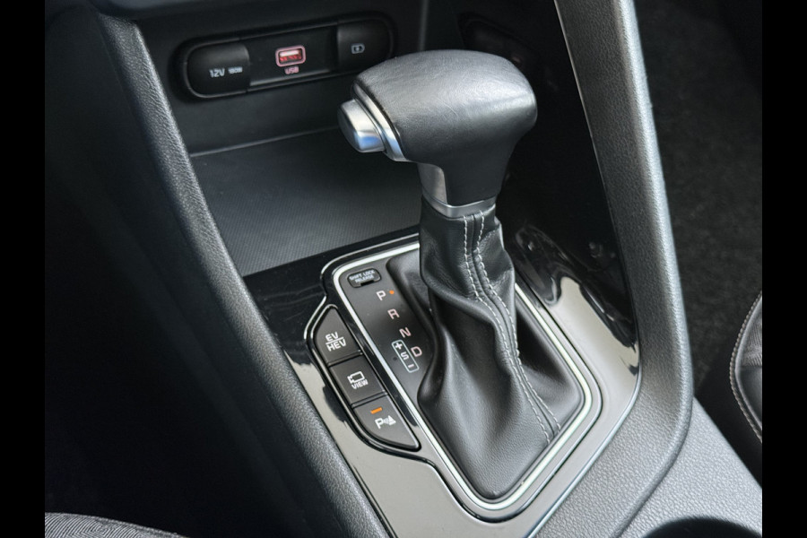 Kia Niro 141PK PHEV Hybride Automaat Trekhaak Adap.Cruise Stoelverwarming Navi Camera Apple Carplay Android Auto Pdc DynamicPlusLine Ecc Isofix Privacy Glas Led DAB Lane Assist VESS Regen-Lichtsensor 1.300KG Trekgewicht Plugin Hybride