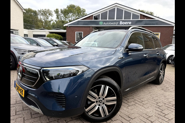 Mercedes-Benz EQB 250 Luxury Line 67 kWh Panoramadak, Camera, Stoelverwarming