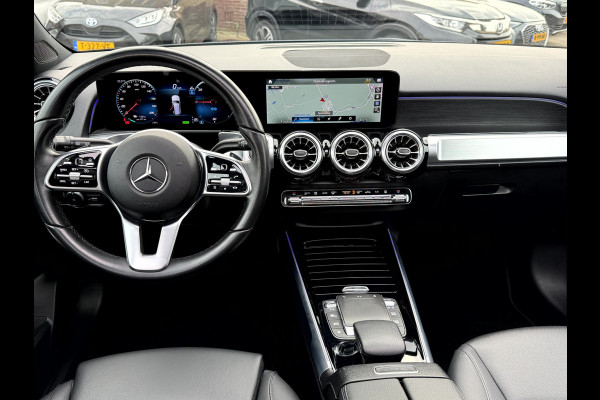 Mercedes-Benz EQB 250 Luxury Line 67 kWh Panoramadak, Camera, Stoelverwarming