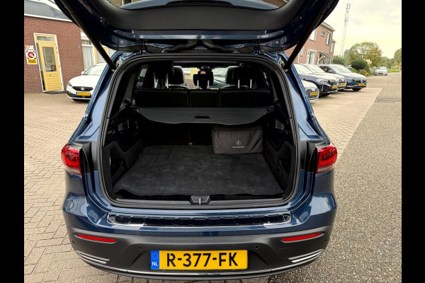 Mercedes-Benz EQB 250 Luxury Line 67 kWh Panoramadak, Camera, Stoelverwarming