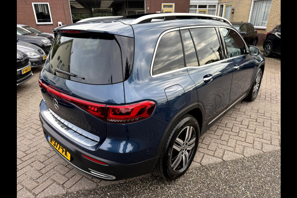 Mercedes-Benz EQB 250 Luxury Line 67 kWh Panoramadak, Camera, Stoelverwarming